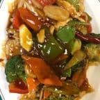 Best 鱼香鸡 Chicken w. Garlic Sauce in Youngstown, OH